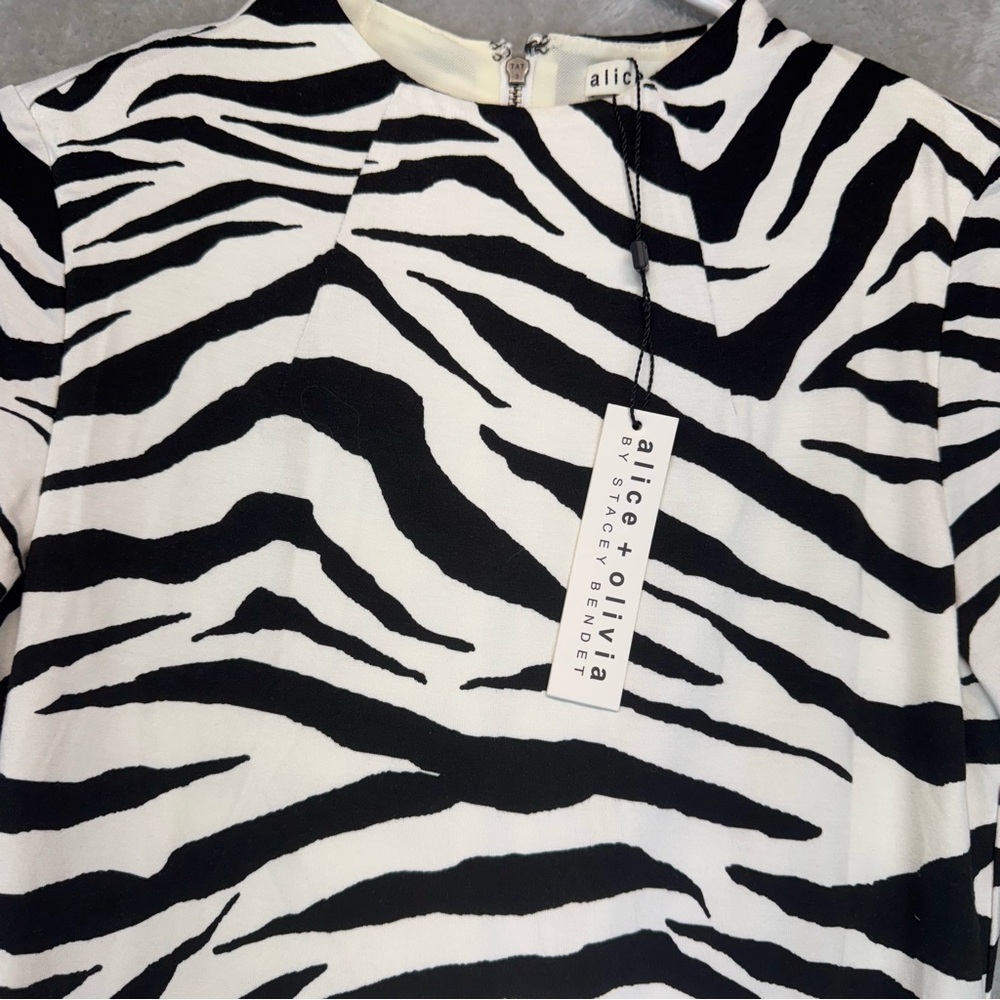 ALICE + OLIVIA Zebra-Print Sheath Bodycon Dress Size 6 - Picture 7 of 12